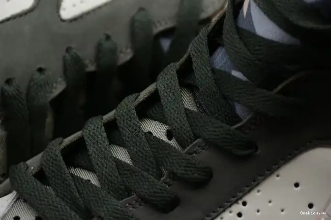 One Kick Air Patta Icicle AT3375-100 Jordan x 7 0614